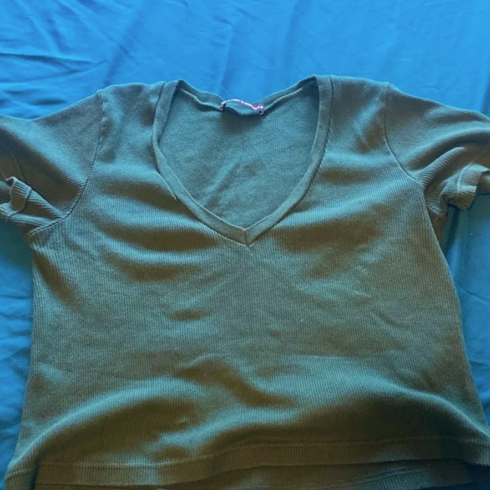 Brandy Melville crop top